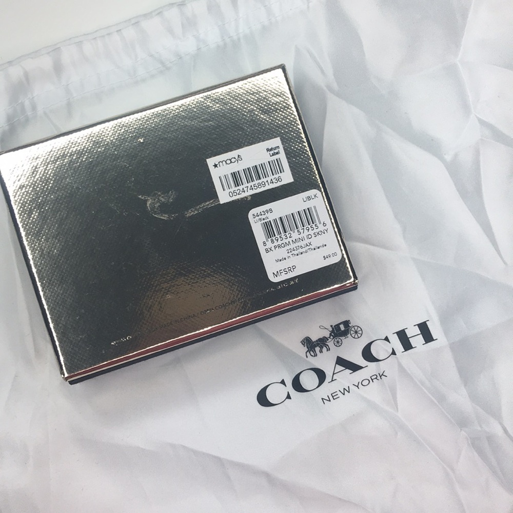 Coach box - Picture 2 of 3